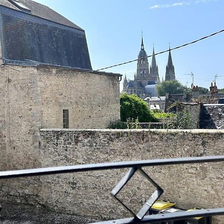 Le Cocon Bayeusain X Parking By Melrose Bayeux Zewnętrze zdjęcie